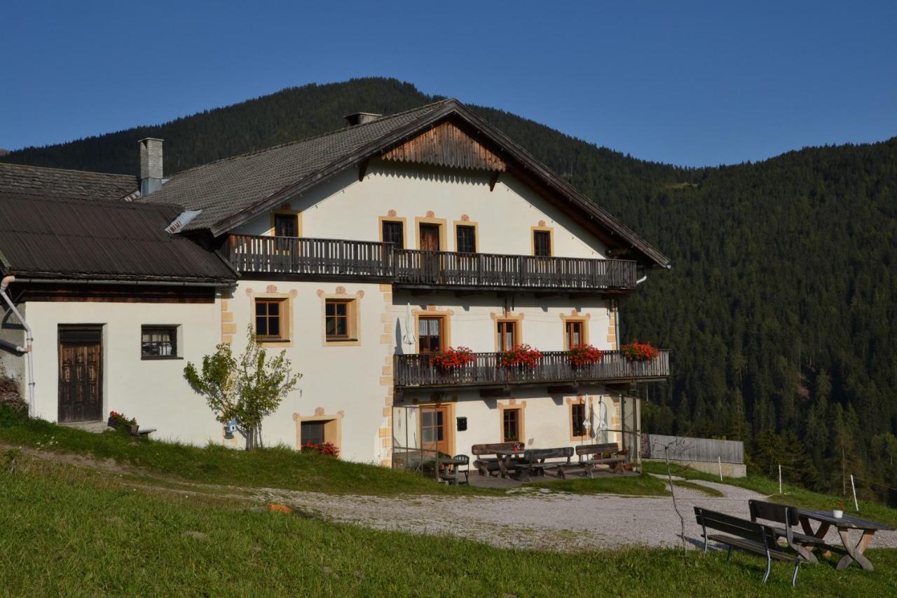 Gostnerhof Appartement Toblach Buitenkant foto